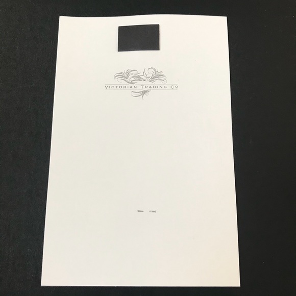 NWT Victorian Girl Magnetic Mini Calendar - Picture 3 of 3